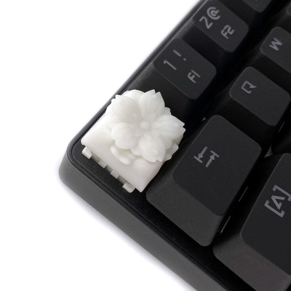 Cherry Blossom Keycap - Capsmiths Inc.